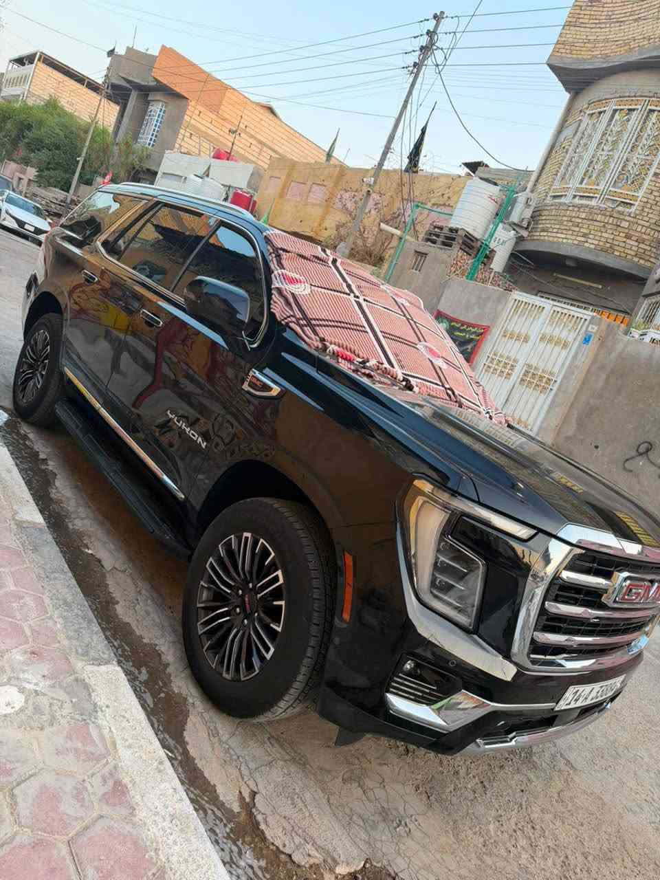 يوكن 25 فول مكينه 5300 مكفوله من الزلغ ماشيه 29 الف مغلفه نانو انه مكلف بلنشر *********** هاذ رقم صاحبه انه مارد ع الخاص رقم بصره السياره
