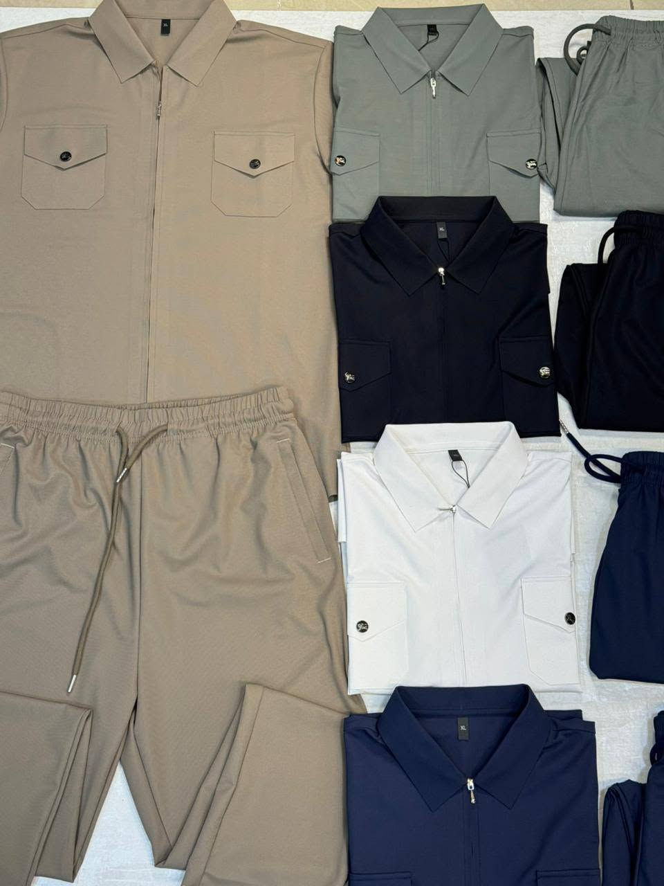 عرض خاص وبلاش
#سوت خامه حرير اصليه درجه اولى
#القياس من L XL 2XL 3XL 4xl
#السعر فقط ٢٠  الف 🔥 🔥 🔥 🔥
#العنوان ديالى كنعان الشارع العام مجاور افران بغداد
للإستفسار الأتصال *********** ***********
#لاتنسى الاشتراك بالصفحه ليصلكم كل ماهو مميز وجديد مع أزياء عماد للالبسه الرجاليه
