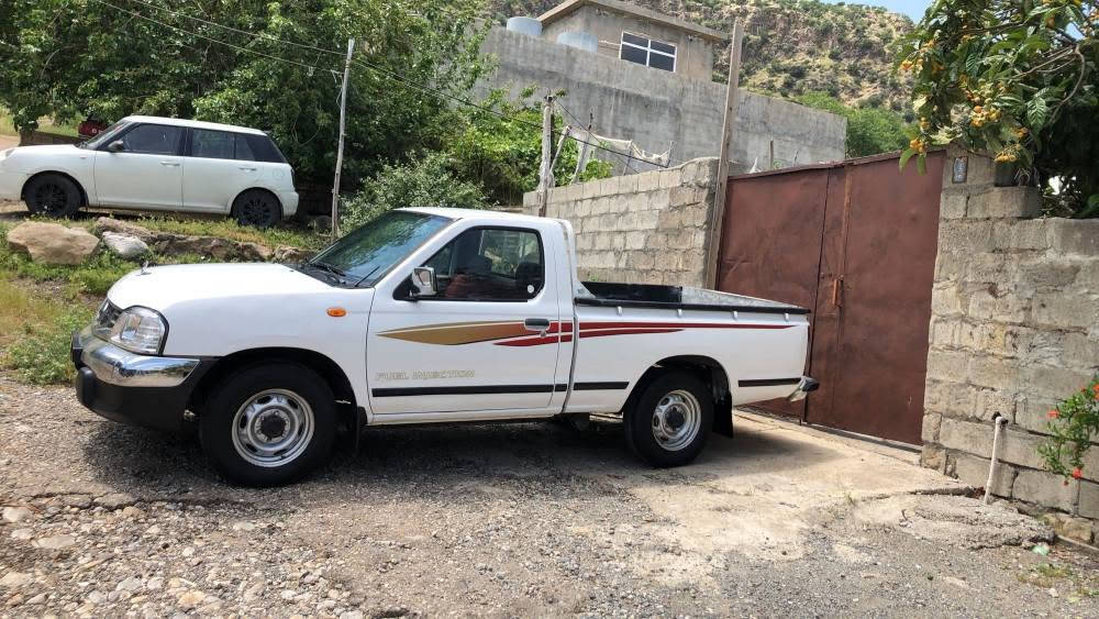 پیکاب نیسان 2008 چامڵغی ڵای سەکن و بستەک ڵەبۆنیت  سبوغە و گێڕو مەکینە بەشەرت سەنەوی لە 23خەڵاس بووە سەیارەکە زۆر جوانە خاوێنە یەک دینار مەسروفی تێدا نییە
***********
*********** شقلاوة, أربيل

