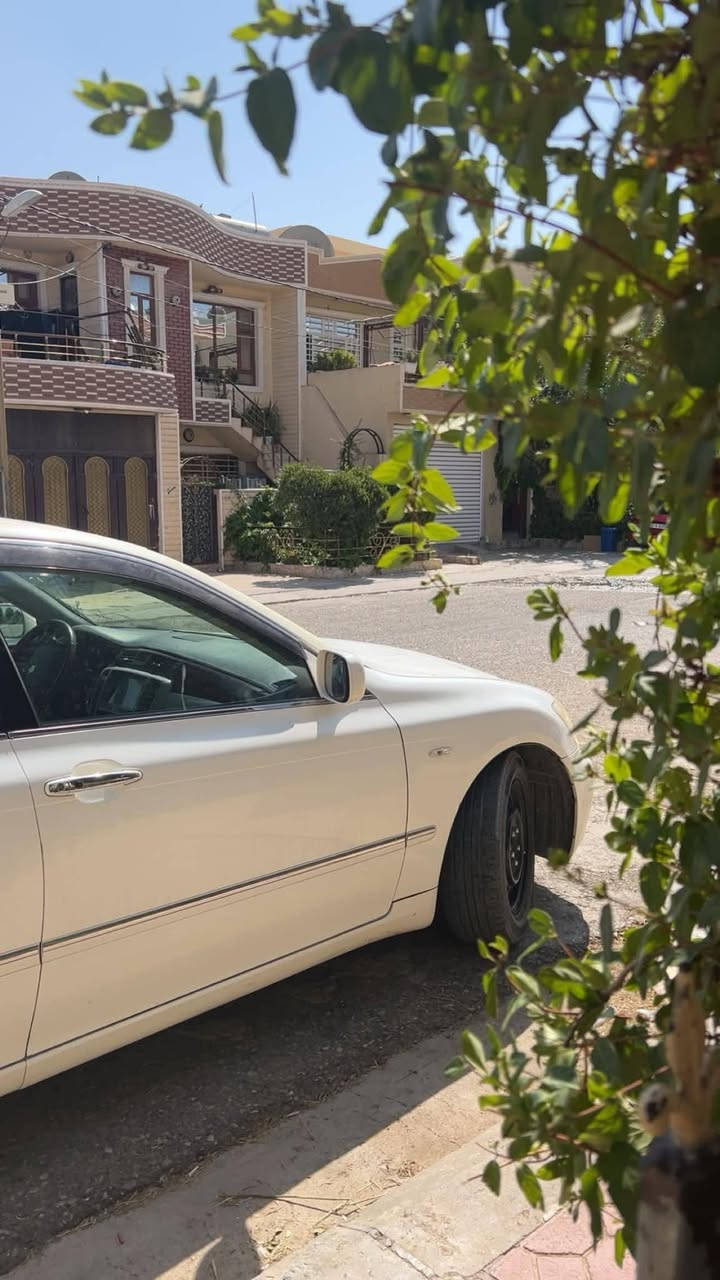 شاهینــــە 182ی 2007 ناوڕەساسی کامێرا دوو دووگمە بۆ فرۆشتن بەس شوێن موسەکانی بۆیاخی ئەوێت *********** واتس ئەپی لەسەرە
