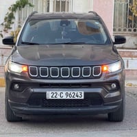 كومباس ٢٠٢٢ • لاتيتيود 4x4 • ٤ سلندر ٢٤٠٠