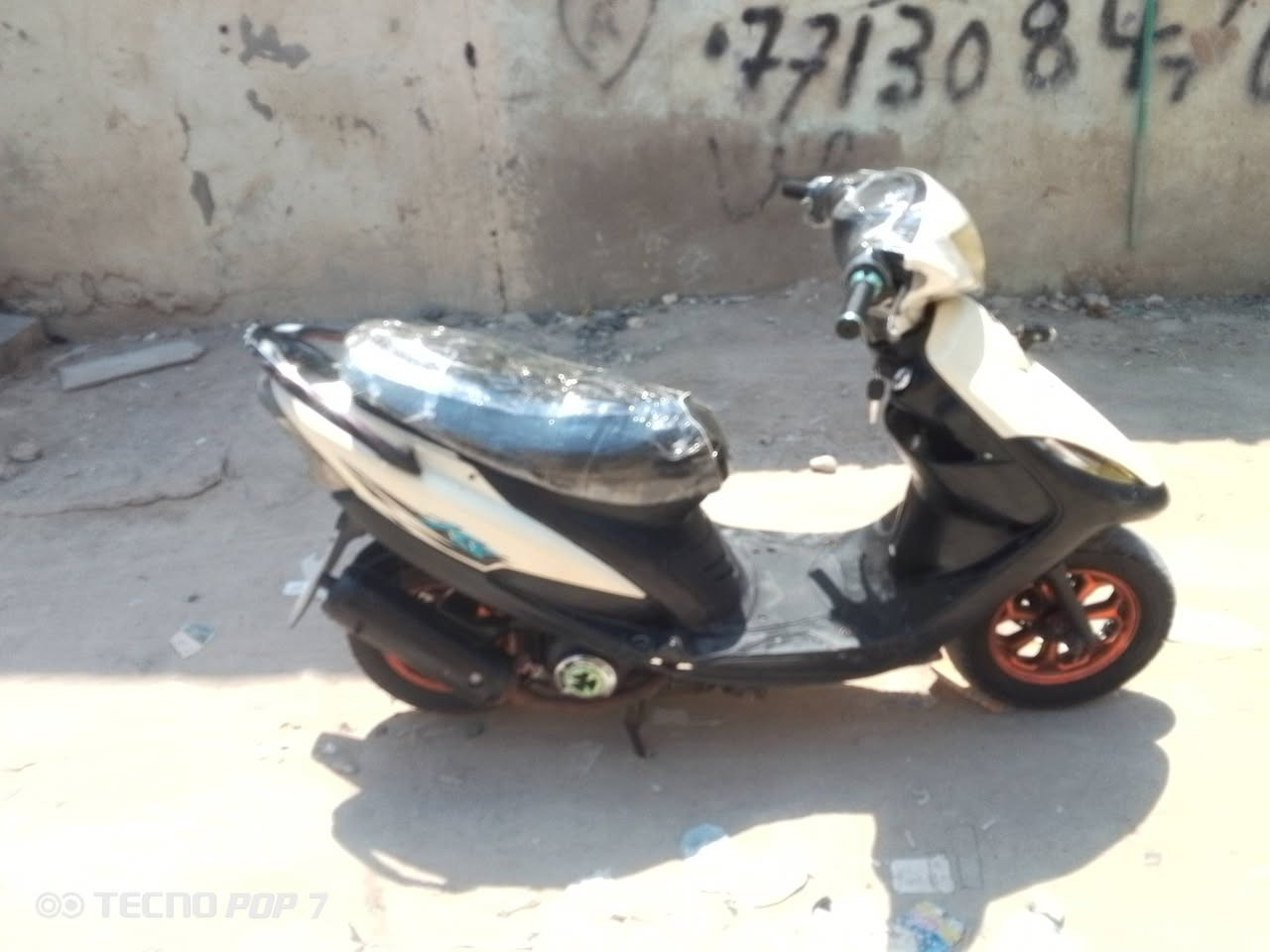 دراجه ماكس شغاله من كلشي كهربائيات وسحب قوي ونهضه قويه السعر 450 لايت واشاير وهندر شغاله مكاني البصره المطيحه رقمي ***********
