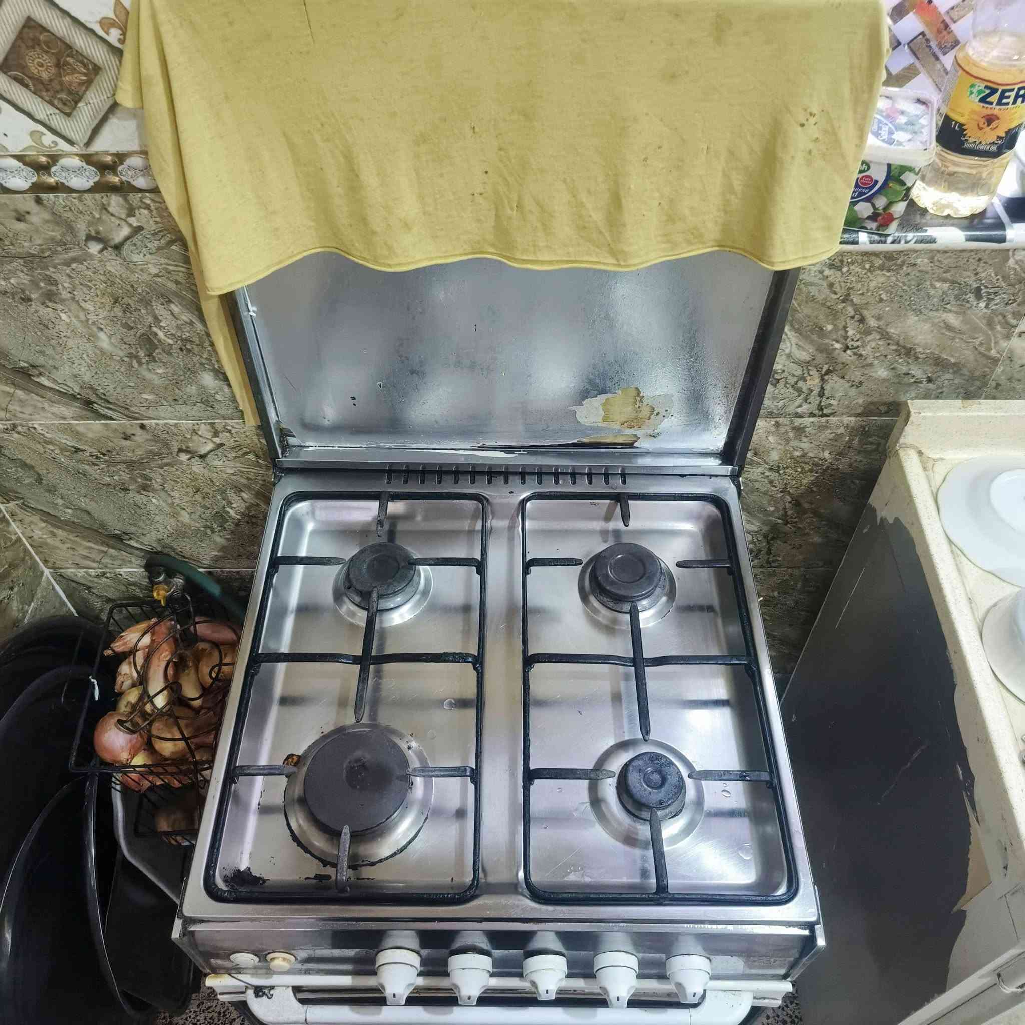 طباخ للبيع ب75 او بي مجال طب خاص او ادلل رقم ***********

