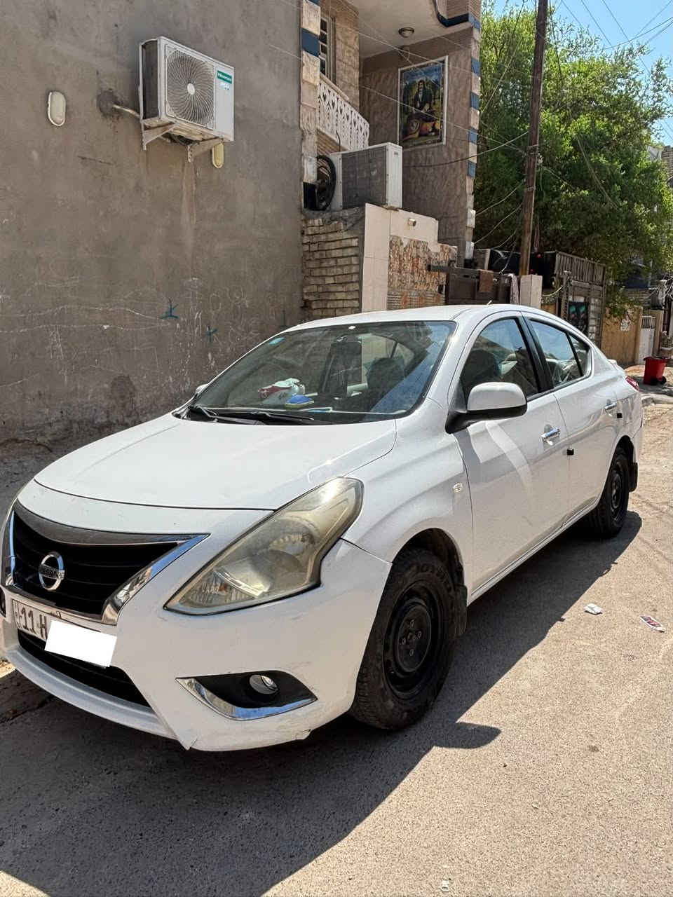 سني هندي موديل 2019
ماشيا 117  

سياره جاهزه ومكفوله كير ومحرك 

وتبريد ثلج 

بدون صبغ ولا حادث 

فقط بارد 

العنوان بغداد البنوك 
السعر 96وبيها مجال للشراي

رقم الاتصال ***********
