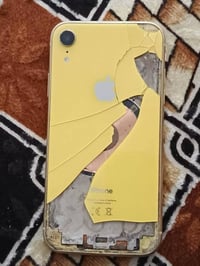 ايفون اكس ار • ٦٤ • بطارية وشاشة مستبدلين