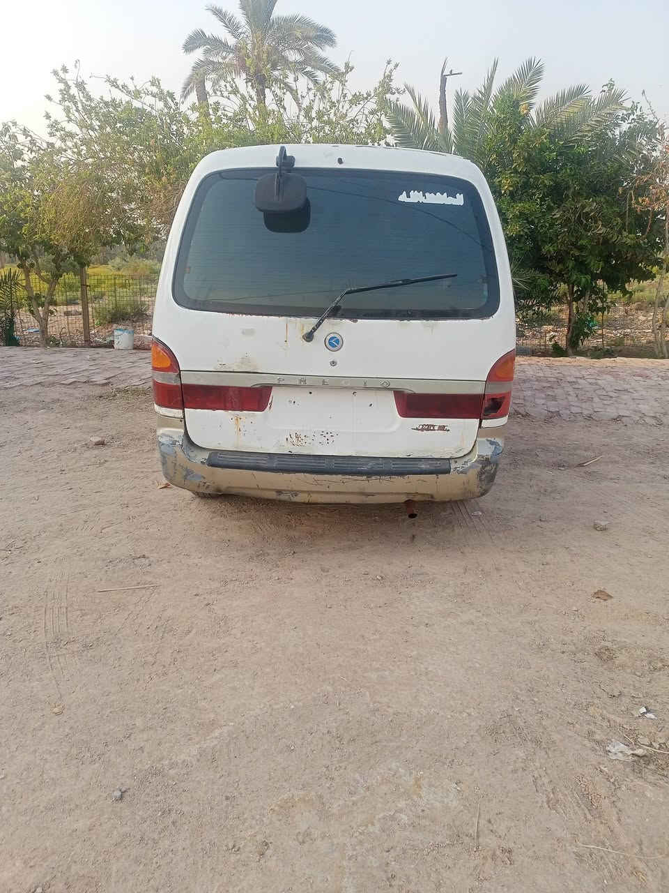 السلام عليكم كيا بريجو موديل 96 رقم صدامي راعيها موجود سياره ما عايزه شي كبل شارع رقم الموبايل***********

