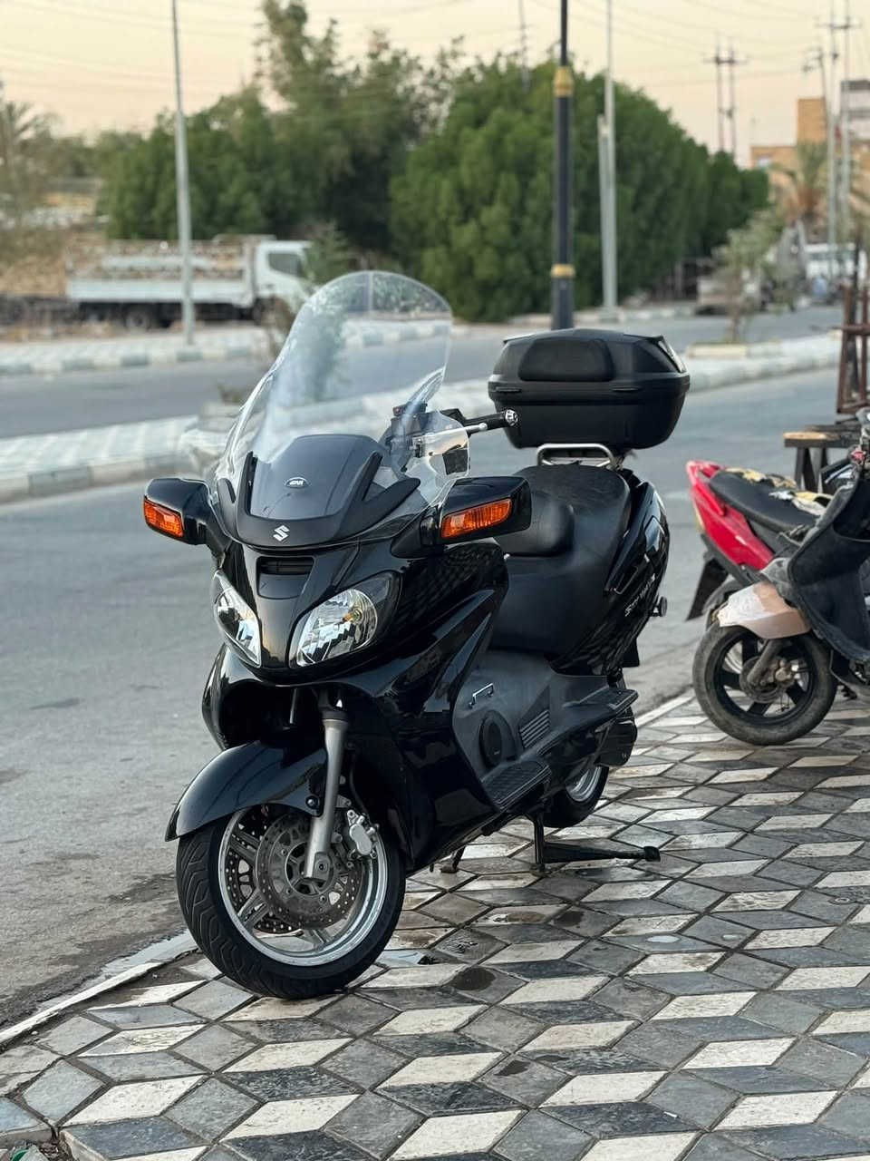 سكاي 650 • كفاله • نضيفه