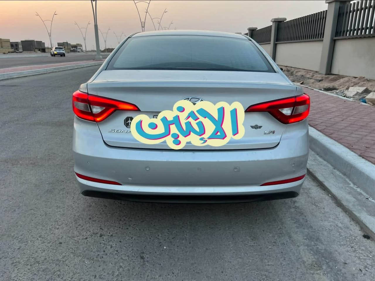 السلام عليكم 
دخول جديد وكسر كارتون 
سوناتا 2017
ادوات ادوات ادوات 
رقم وسنويه وهزه اربيل 
شغل درجه اولى كلش مرتب 

تخم تاير 
حداديه كارتون
تبريد وتدفه 
مري شفط 
باتري جديد
تحكمات بالستيرن كلهن شغاله 
دواخل بالكارتون 
نظام ايكو 
محرك 2000دوش 
غاز اصل خط واحد 
كصه جنطه كصه جنطه 
العنوان بصره 
السعر 52وبيه مجال 
اعتذر من المراوس 
***********
