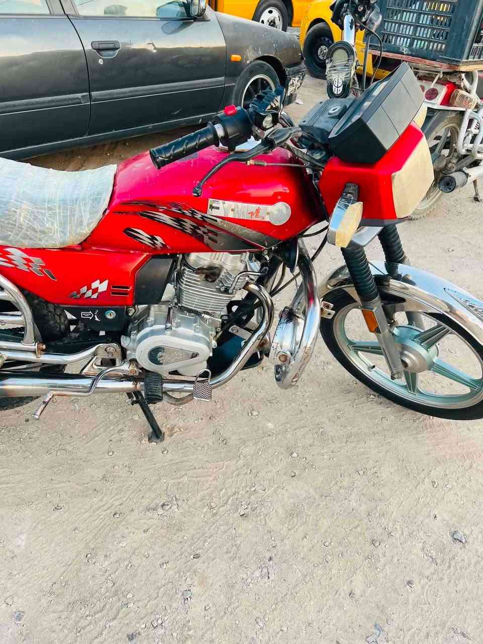 فيوم للبيع أوراق مكفوله موديل 20السعر 800وبيه مجال المكان كوت المزاك لاستفسار اتصل ***********
