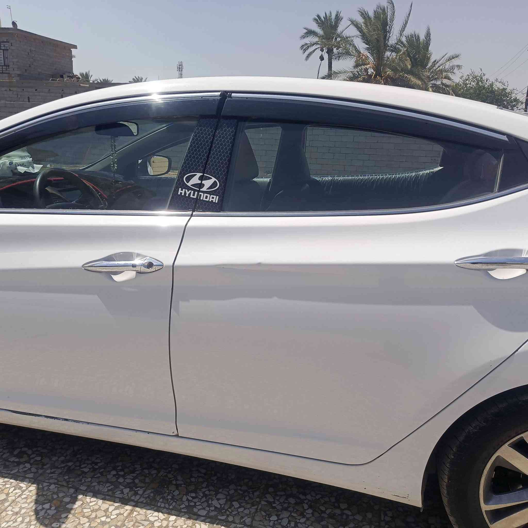 واحد علئ واحد
بصمه تشغيل
بصمه ابواب 
3 تحويلات استيرن
تحكم جهتين 
تبريد قطعتين
بغداد رقم الجديد
لاصبغ ولاتبديل بارد قليل
محرك 2000
تنته سقف
جلد ابلادي 
كشن كهرباء 
مثبت سرعه 
حساس خلفي
شاشه بلاديه
مري شفط
وبعد بيها مواصفات مااعرفهن 
بغداد ابو غريب***********
120 ورقه وبيها مجال شي بصيط 
وحياكم الله والي مايشتري لايتصل ولايراسل
