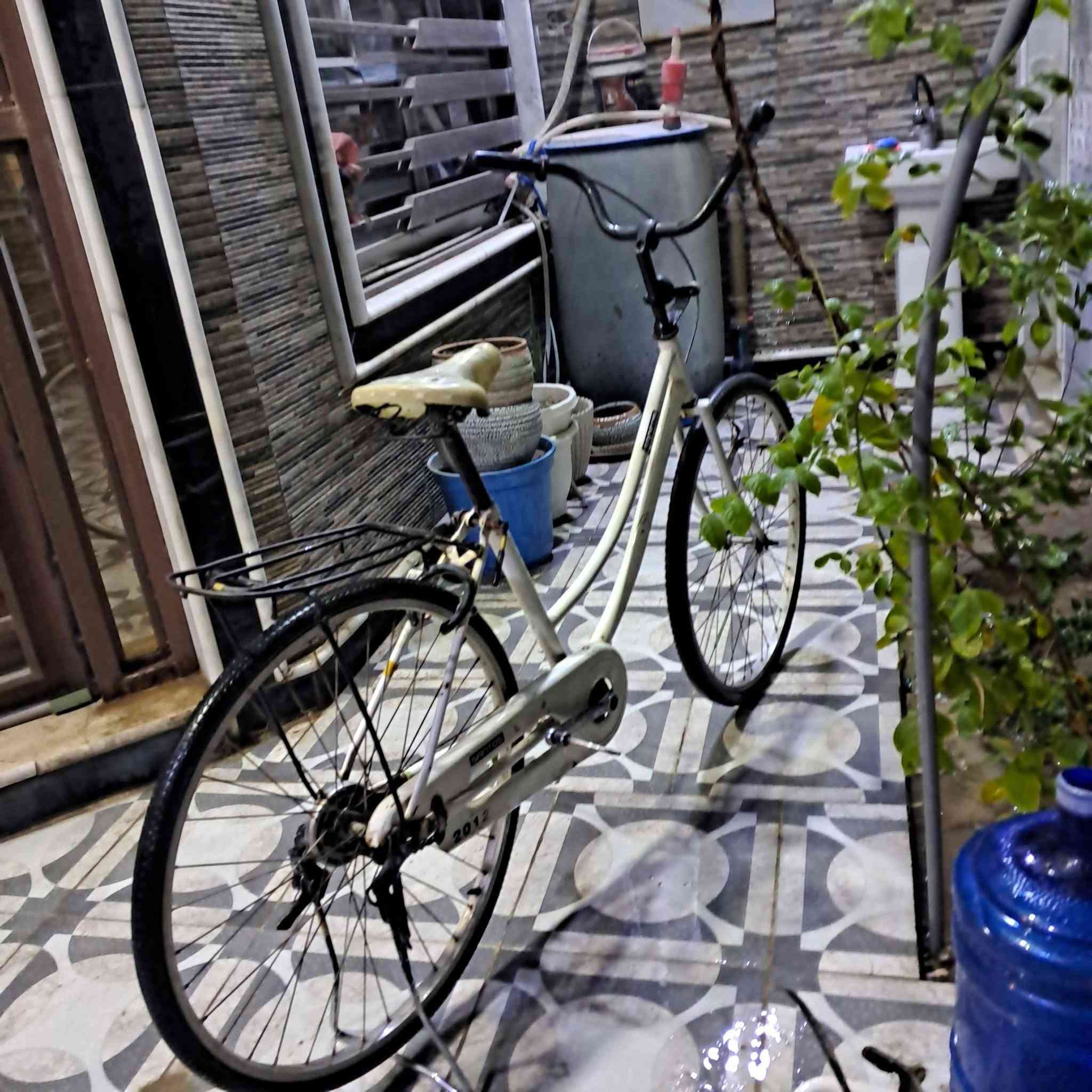 سلام عليكم باسكل للبيع حجم 26 ياباني اصلي كلشي ويا سعره 50 وبي 
مجال للستفسار ***********
