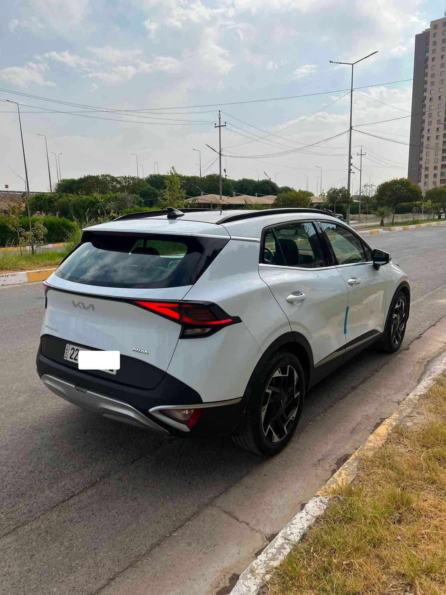 ‏kia sportage 2024
كيا سبورتاج2024
فول مواسفات 
وارد خليجي
‏‎ - بانوراما
‏‎ - حساسات أمامية
‏‎ - حساسات خلفية
‏‎ - لايت زينون + LED
‏‎ - بك لايت LED
‏‎ - ويل كب 19
-‏‎ تشغيل عن بعد
‏‎ -فتح الصندوق كهرباء ذكي
-بصمه
- ابواب بصمه
‏-‎ دشبول شاشة
‏‎ - تدفئة المقود والكشنات الأمامية
‏‎ - مثبت السرعة Cruise
‏‎ - فحص أنظمة السيارة
- تبريد قطعتين
- كشن هيتر حار و بارد
‏‎ - حساسات ضغط اطارات
شحن واير ليس
سكان هيتر
‏‎ - هاند بريك بصمة
‏‎‏- ABS
‏‎‏ - Auto Hold    أوتو هولد
‏‎- نظام مانع الانزلاق
نظام سبورت
نظام ايكو نورمال سمارت‏
ملاحظة/ السيارة مكفولة كفالة عامة من كل شيء
السعر 222 
للاستفسار ***********
