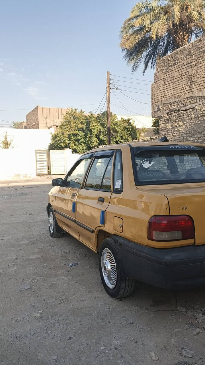 السلام عليكم سايبه موديل 12 للبيع سنويه لل 2023 عظم عاج رقم الماني ميسان مكينه وكير نظاف كلشصدر خلفي امامي نظيف كهربائيات كلها شغاله تبريد بوري طاق بيها هيئه غرامات غير مسؤوله عليه مسؤول فقط عن الوكاله السياره احلى من الصور تراي 130 تمشي بيها السعر 14 ورقه بيها مجال بسيط حق الجي مكاني بغداد رقم الهاتف ***********
