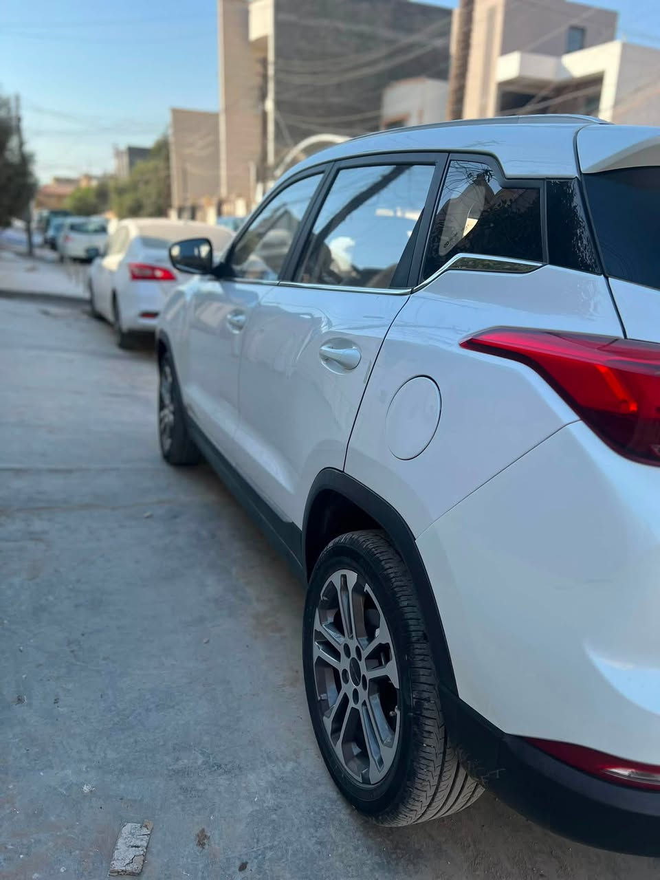للبيع BAIC Beijing بحالة الوكالة - رقم مميز بغداد
السيارة نظيفة جدًا، استخدام شخصي وخالية من أي ملاحظات.
✅ ماشية فقط 15,600 كم بس
✅ صبغ وكالة
✅ مكفولة ونظيفة من الداخل والخارج
مكانها بغداد العامريه للاستفسار 
*********** 
بسعر 24 مليون ونص وبيها مجال
