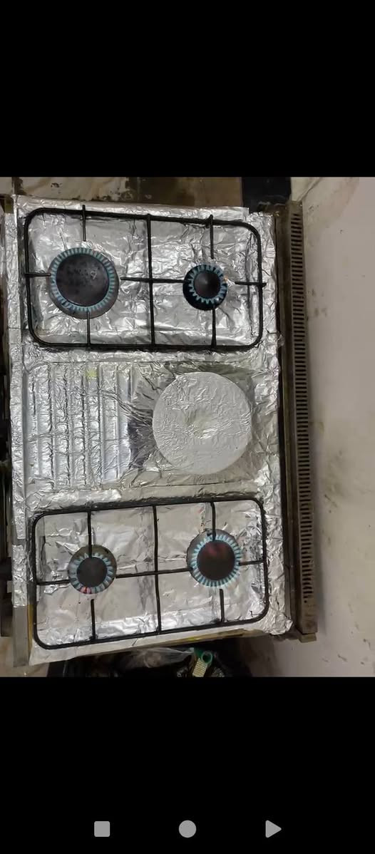 سبلت • براد • طباخ