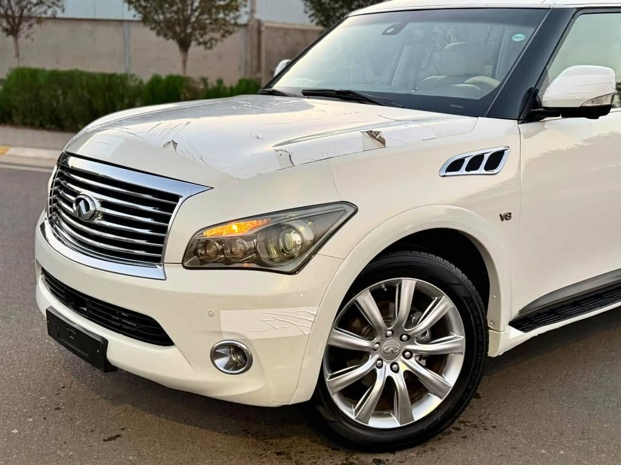 انفينيتي QX56 • ٢٠١١ • V8 ٥٫٦
