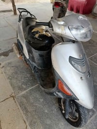 سوزوكي • ١٠٠ • طافية