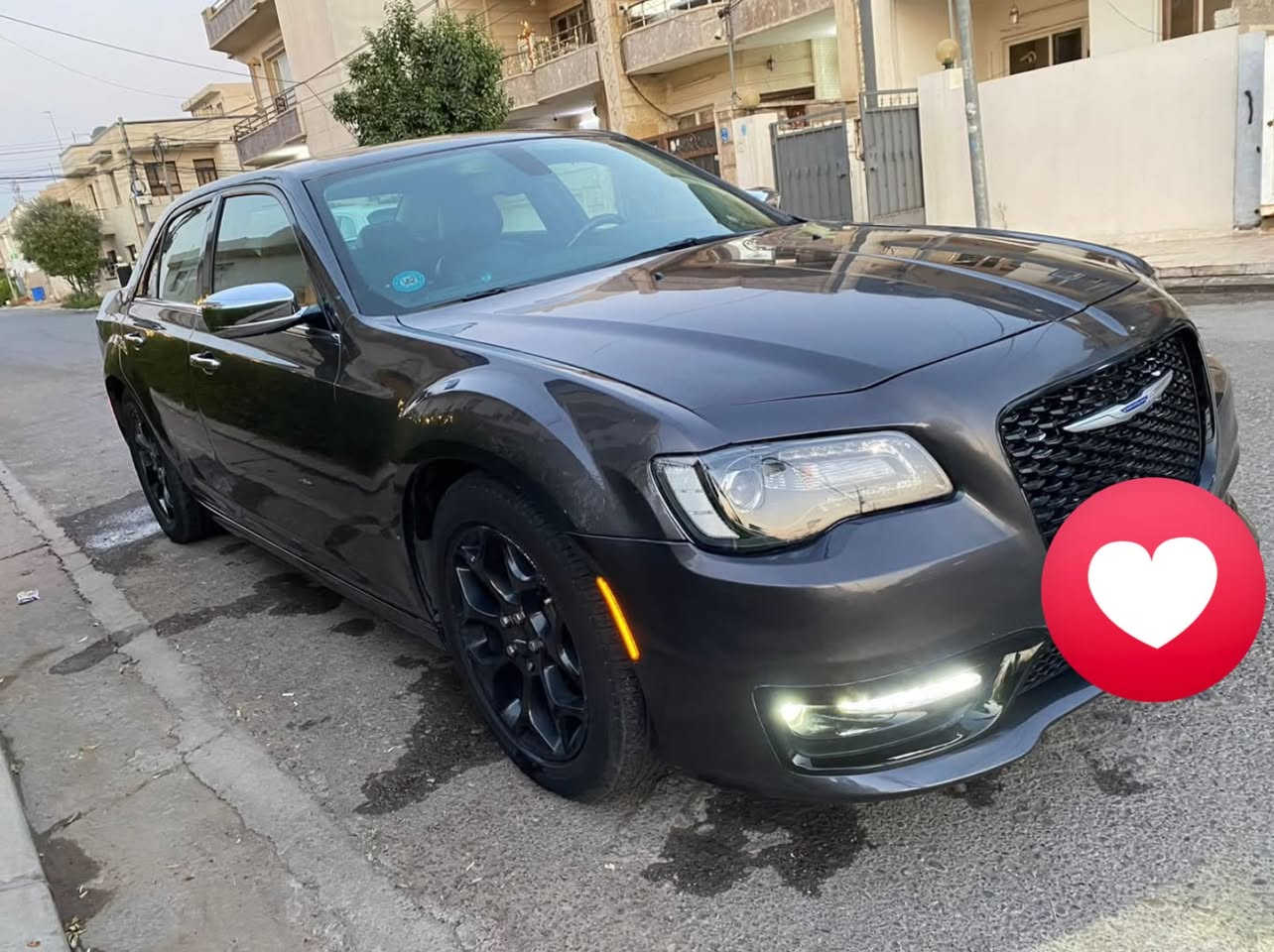 سلام عليكم اوباما c300 2019 اصل السياره فول مواصفات للاخير بنوراما
ويل 20 
كشنات كهرباء 
كشنات تدفئه وتبريد والخلفيه تدفئه 
رادار جانبي 
خزن ميموري 
بعد بيها هواي مواصفات رقم بغداد باسمي الجديد تحويل مباشر وهزه جديده مكاني بغداد السيديه ‭+ 964 770 963 6789‬ السعر 175
السياره جاملغ مبدله مال حادث امريكا وبيها الهلال الخلفي اني صبغته وموجود السونار وصور الحادث والسياره كلش جديده
