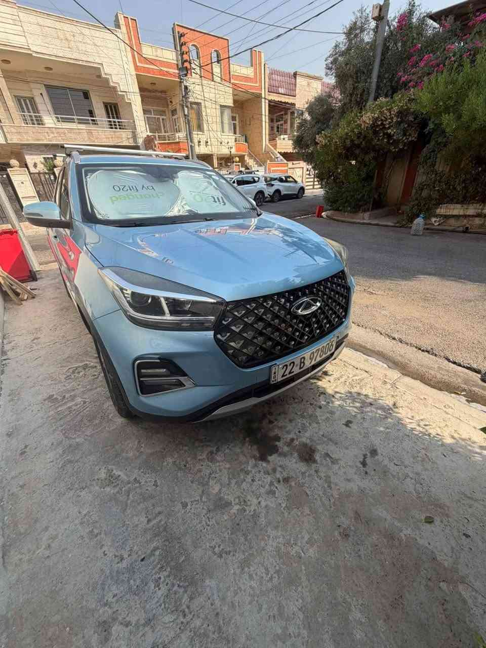 شيري تيجو 4
باب الصندوق مبدل بلادي بالشركه
موديل ٢٢ استلام ٢٥
ماشيه ٢٠ الف كيلو
محرك ١٥٠٠
شاشة الكترونية وقارئ لمحاور العجلة 
شاشة عرض 
تحكم ستيرن 
السيارة فول وخير من الله 
السعر 90 
مكان السيارة اربيل 
التواصل *********** أربيل, العراق
