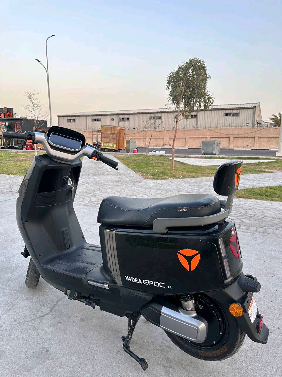 دراجة ايبوك من شركة ياديه شحن للبيع في البصرة 2026

فوول مواصفات  

6 بطاريات 
 الكشن طبي 
 ضد الماء 
شاشة ديجتال 
السرعة القصوى 70حقيقي 
تشغيل بصمه وسويجين  
 كهربائيات كلهن شغالة
لايت عالي وناصي 
هورن وأشاير يمنى ويسرى 
 شحن سريع شاحنة اصلية 
 نضام ال P توقف الدراجة  
 نضام مثبت سرعه
 الملف 3000 w حقيقي 
 نضام حساسات جانبية وخلفية 
مانع للسرقة 
 صندوق كبير داخلي
 غراضهة شاحنة الاصليه
رايدهة 900  وبيهة مجال بسيط دراجه كلش نضيفه وجديده
العنوان : البصرة :
الرقم : ***********