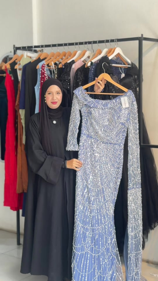 شي ان النجف - شارع الروان في الشارع المقابل لفندق ريبال يومياً من الساعة ال10 صباحا الى الساعة ال12 ليلا
