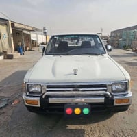 هايلوكس • ١٩٩٢ • كفالة سنة