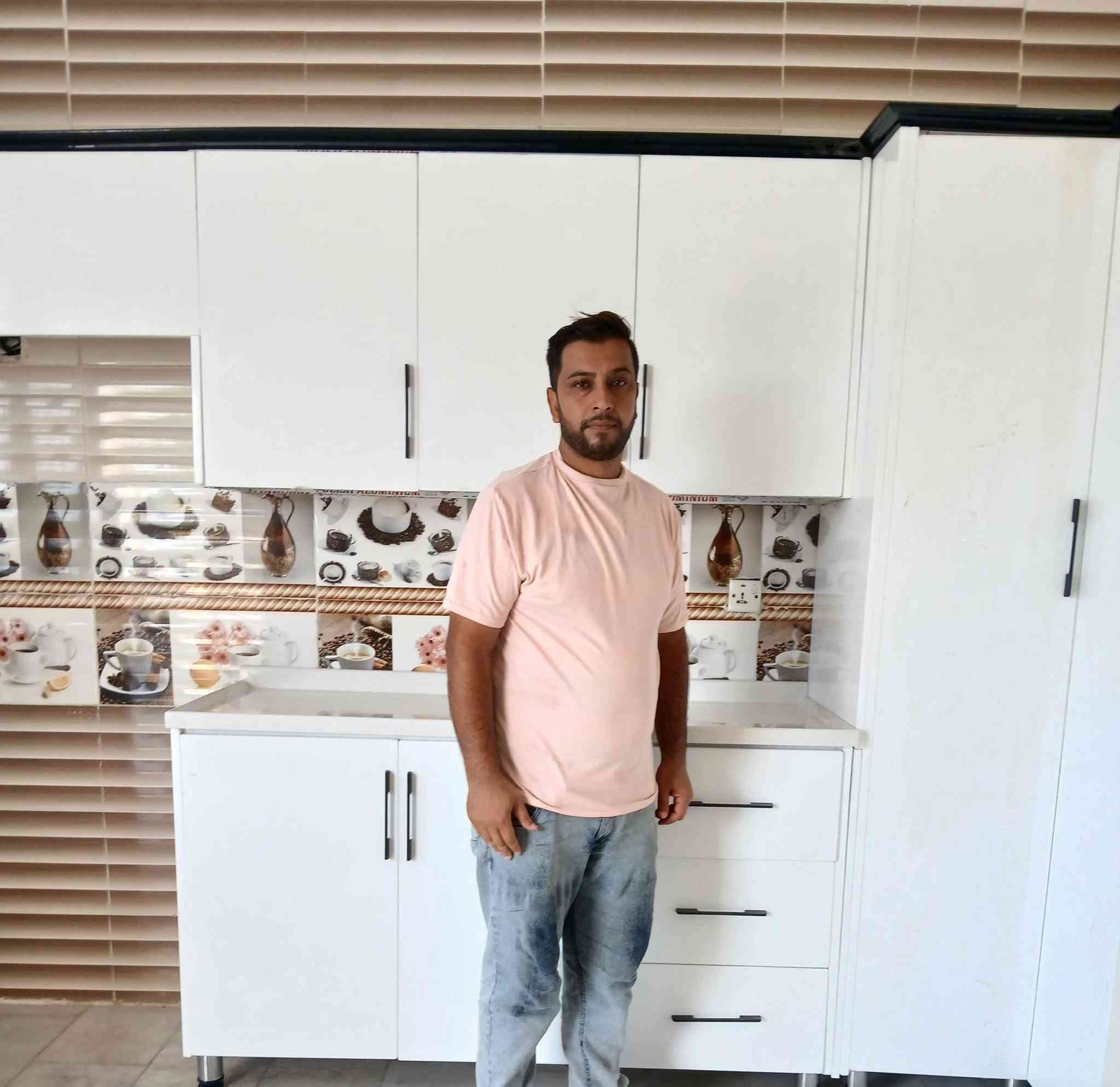 تم بحمدالله تنصيب مطبخ من ال HDF المقاوم للماء 🌊
مواصفات العمل
✅️ هيكل من الالمنييوم تركي ثقيل🇹🇷 
✅️تسليح داخل المقطع خشب روسي
✅️بليت ١ملم ثقيل
✅️نرماده من مادة ستانلس الستيل مقاومة للصداء
✅️ابواب من الHDF تركي مقاوم للماء
✅️مرمر صناعي ثقيل
انقرة للمطابخ الحديثة
🌏 بابل قضاء المحاويل
📲*********** ---واتس اب ---- تليكرام
📲***********

نص مكتوب في الصور:
- النقره للمطابخ الحديثة
- ***********
- القرية للمطابخ الحديثة ***********
- النقره للمطابخ الحديثة ***********
- نقره للمطابخ الحديثة ***********
- أنقرة للمطابخ الحديثة ***********
- انقره للمطابخ الحديثة ***********
- النقرة للمطابخ الحديثة ***********