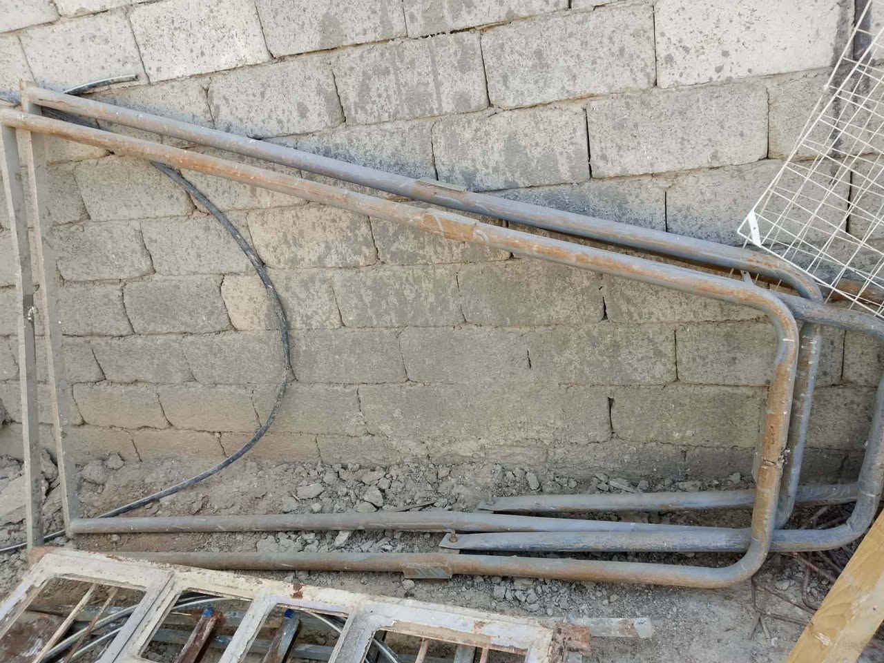 ونجي إيطالي للبيع ماطور وسكله بدون عربايين مكاني تقاطع نهروان ونج باب اول اتصال عل رقم ***********
