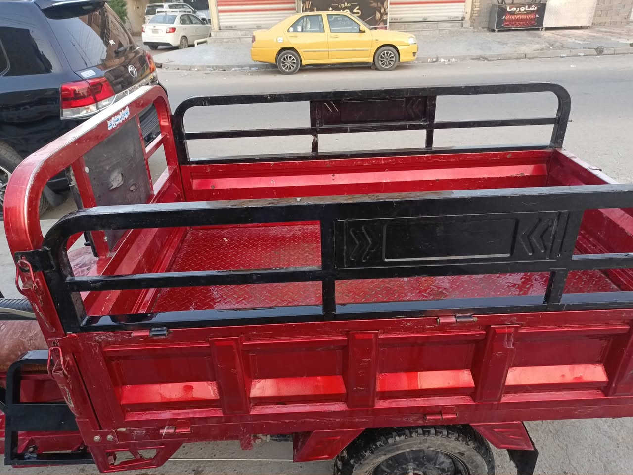 ستوته شحن حجم الجبير اشاير  كلوب الهورن كلا يشتغل مرايت 2 بطاريات 5 كبار 52v سعر 1100 بيها مجال المكان بغداد البلديات رقم ***********

