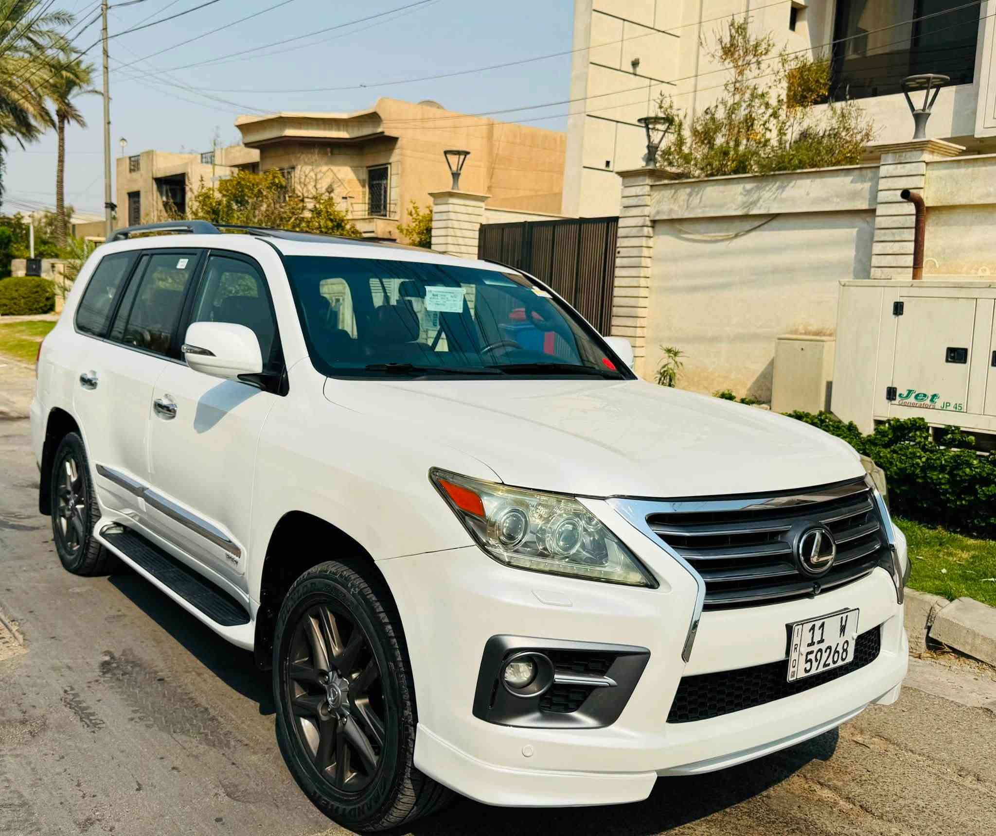 السلام عليكم للبيع لكزز  2014   بريم
رقم بغداد بسمي هزه جديده 
خليجي بريم بيها الجاملغ الخلفي صبغ الباقي كفاله عامه من كلشي سياره كلش جديده وجاهزه وكامله ربع متصرفلها 

معروضه 305 وبيها مجال 

رقم الهاتف ***********

مواصفات فول 1/1 
فتحه سقف 
شاشه جبيره + كاربلاي 
كشنات جلد + كهرباء 
جكات تصعد تنزل 
خمس بصمات 
جنطه كهربائيه 
تحكمات ستيرن 
ستيرن هيتر 
كشنات حار بارد
تشغيل عن بعد 
كامرات محيطيه 360 
رادارات جوانب 
رادار امامي 
مثبت سرعه 
تحديد مسار 
مانع تزحلق 
7 راكب 
3 قطع تبريد
