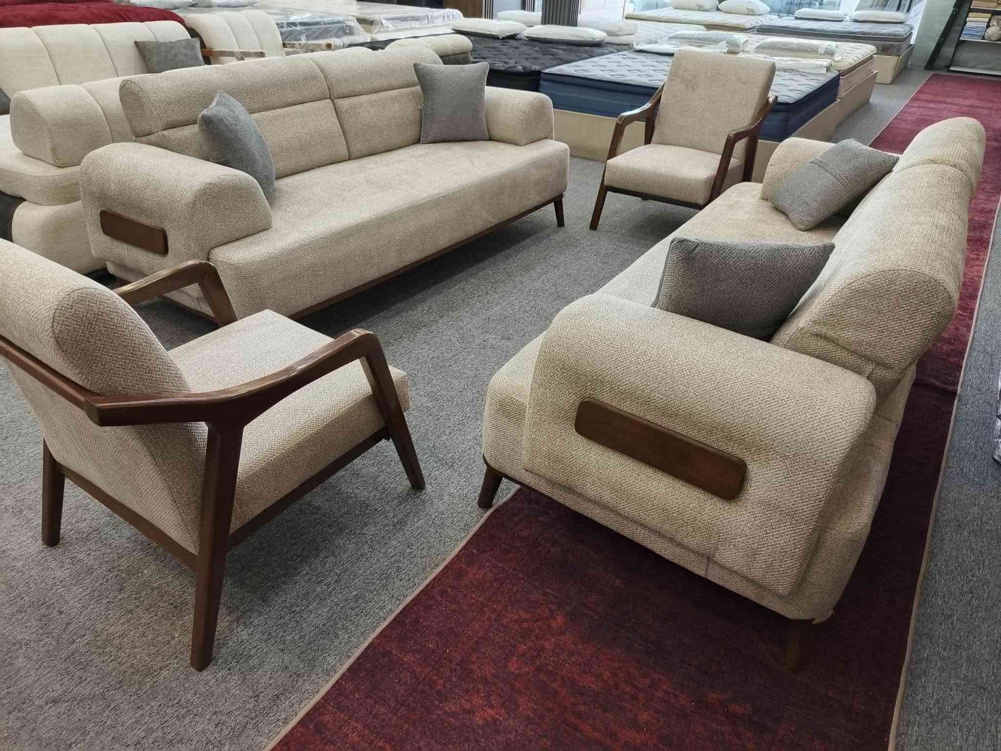 🛋️موبليات لا ماسو 🛋️

تخم تركي جديد 8 نفرات بقماش الخاولي الناعم و مقعد طبي بولستر والخشب الزان بل كامل 

سعر عرض خاص :550$ 

يتوفر توصيل 🚚 الى جميع محافظات العراق

للحجز الفوري راسلنا واتساب☎️***********

***********  

📍العنوان اربيل سايدين المنارة مقابل سوق اللنكة الجديد مقابل عمارة F

⏰ يومياً من 10 صباحاً لـ 11 ليلاً ‎ أربيل, العراق

