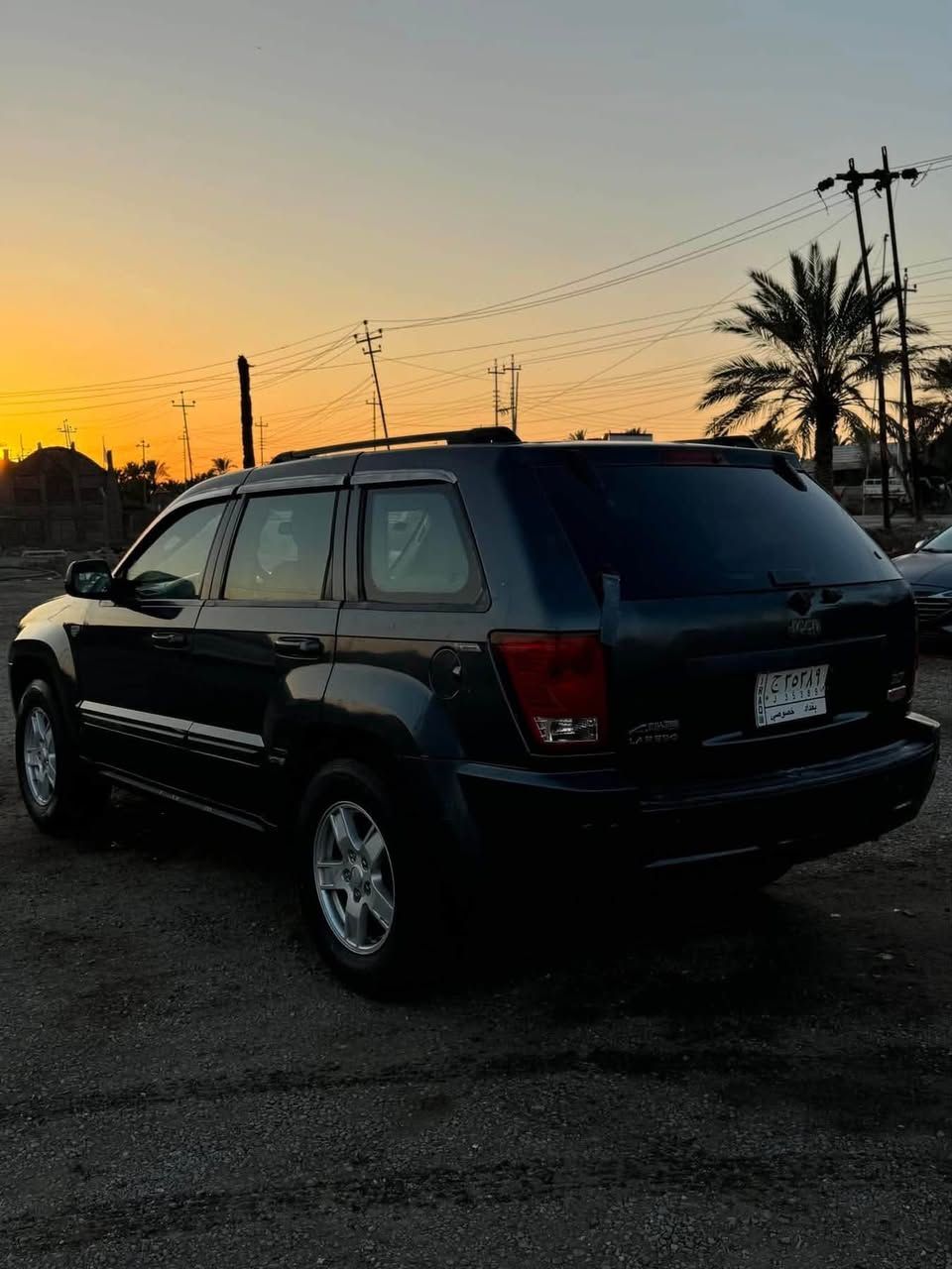 جيب شيروكي لاريدو 2007 للبيع
الموديل: جيب لاريدو (Jeep Laredo)
 سنة الصنع: 2007
 المحرك: 3.7L (تنقص 1 لتر زيت بالشهر)
 الحالة الخارجية: مصبوغة عام
 الحالة الميكانيكية: حدادية وصدر جديد بالكامل
 الرقم والسنوية: رقم بغداد / السنوية ساقطة
 المكان: ذي قار
للتواصل والاستفسار:
 رقم الهاتف: ***********
السعر : 70$
