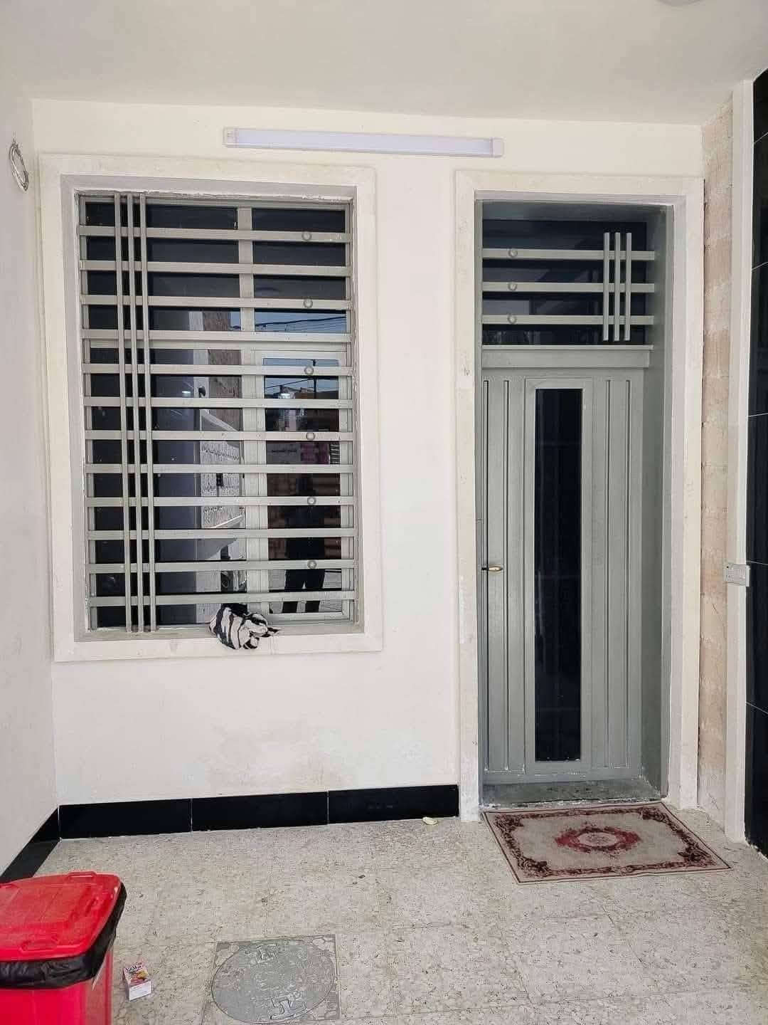 السلام عليكم حداد بيبان و شبابيك و محجرات بسعار ممناسبه و هذه شغلي التصال *********** بغداد السباع
