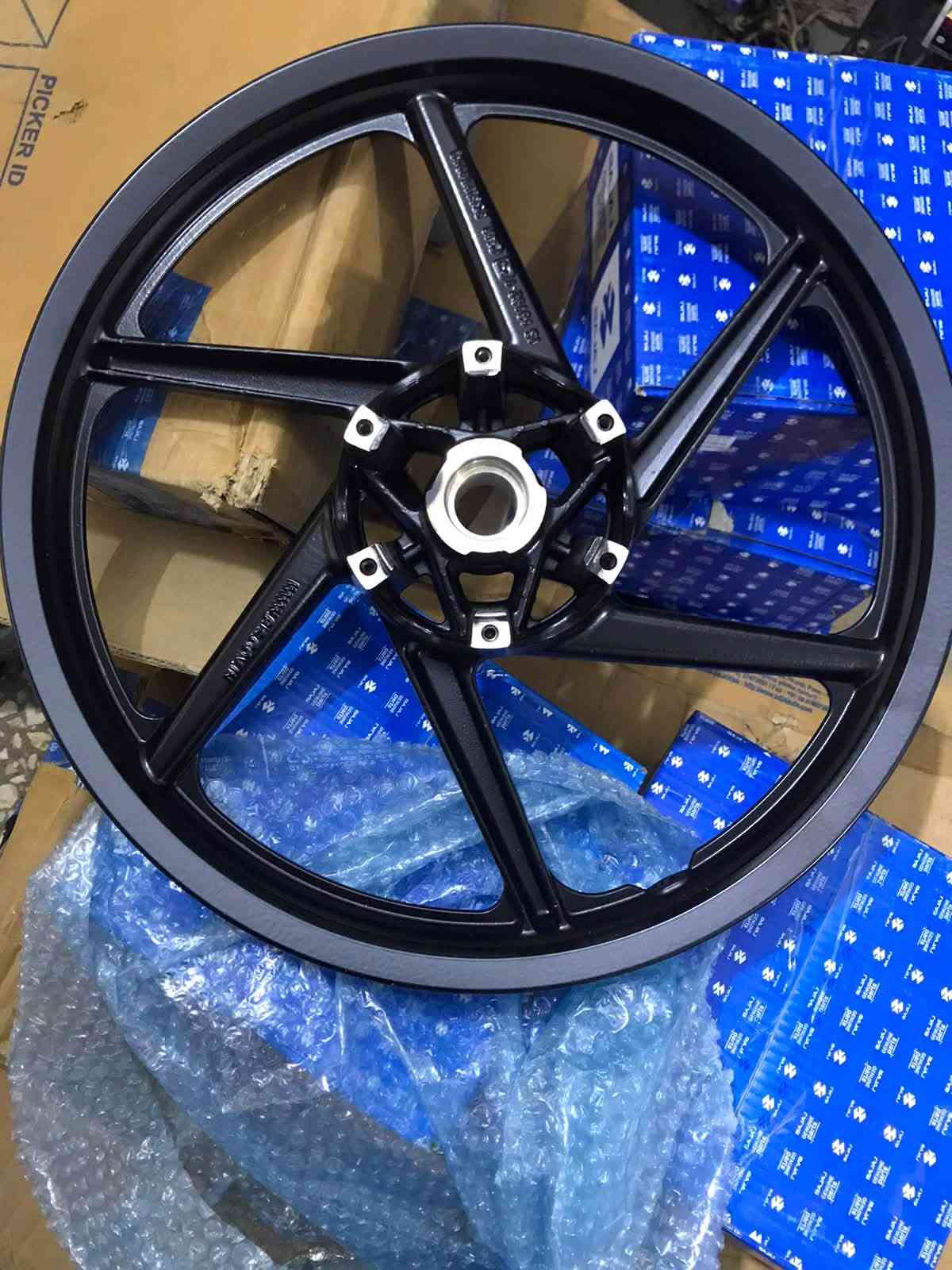 سلام عليكم اتوفرت ادوات 🚨البوكسر شركت مجمع الاخوين ايشي تحتاجون ✌️ابخدمتكم 🙋🏻‍♂️كول الادوات شركه متوفره خصيصن عند الاخوين السيديه✌️قرب افران الضرغام *********** انتضرونه الخصومات خرافيه قريبن 🫡
