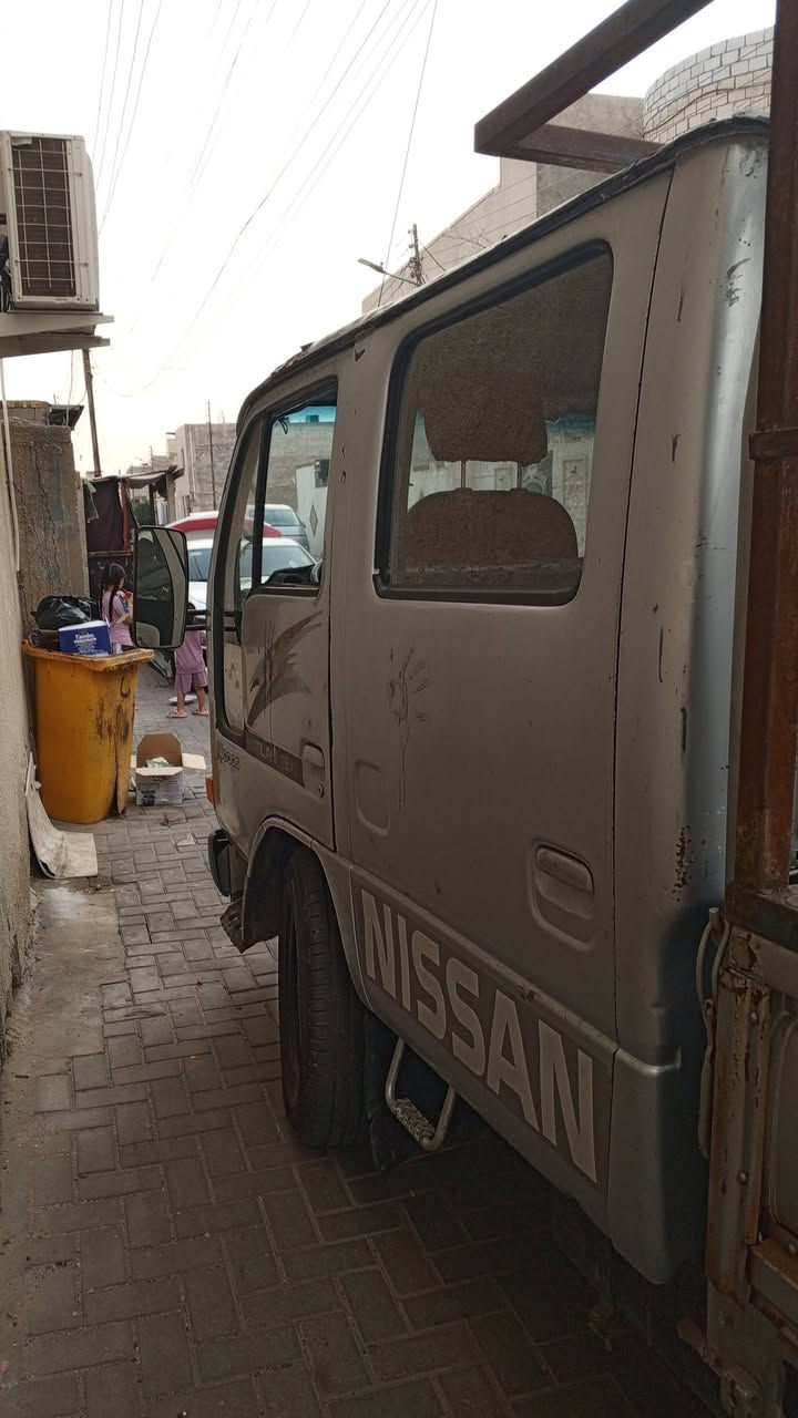 يتكون دبل قماره نيسان سنويه 2030,رقم جديد انكليزي تخم تايرات جديد سياره جاهزه للشغل كير ومكينه كفاله السعر 45 بيه مجال  الرقم تلفون ***********

