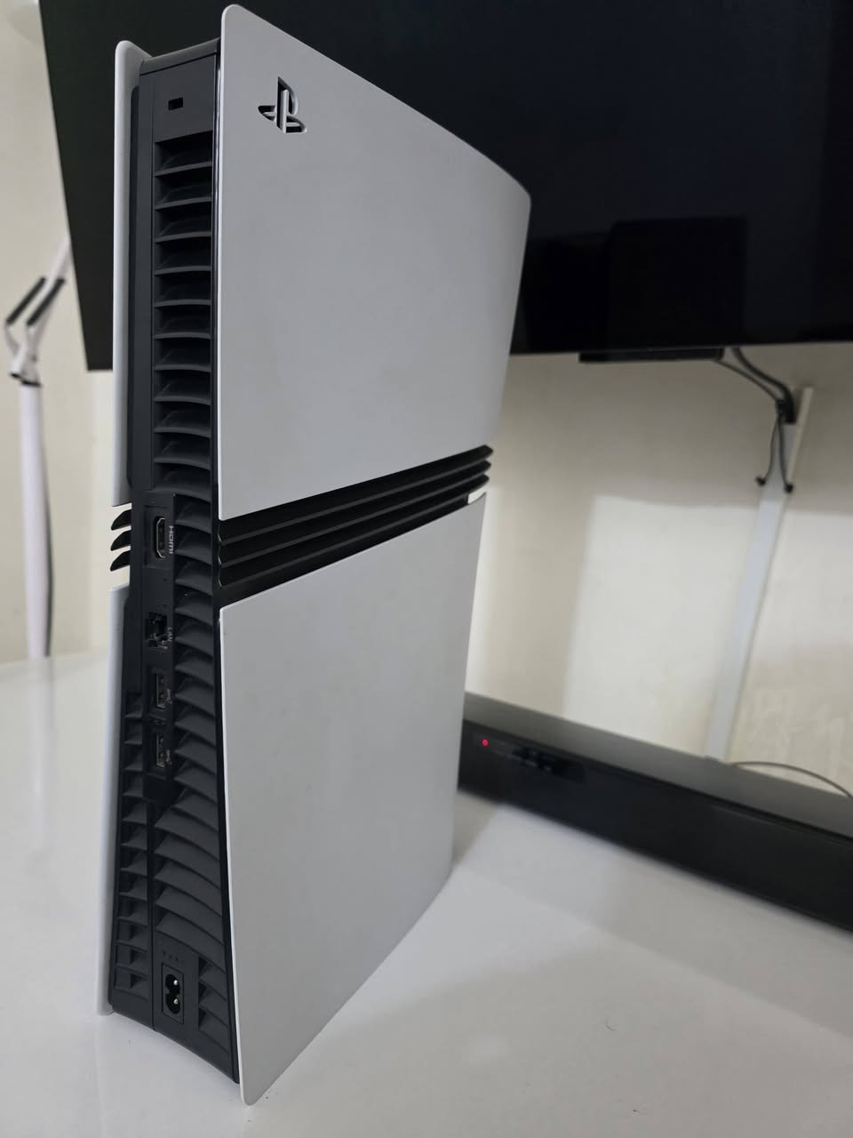 نجف • بلي 5 برو • شاشة LG C4 55