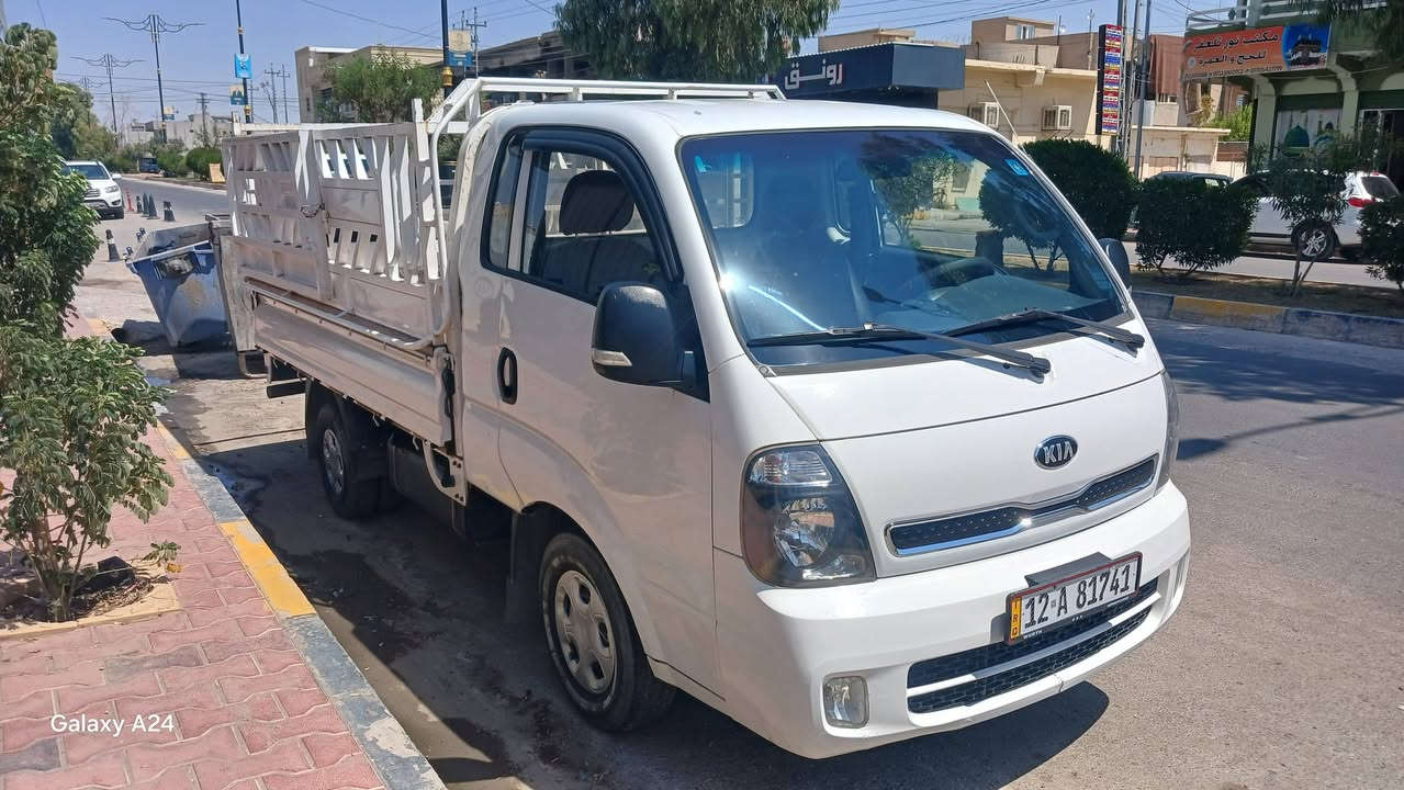 للبيع كيه حمل
موديل ٢٠١٨ 
سنويه جديده 
بدون صبغ 
بدون حادت 
محرك ما مفتوح 
كير شرط 
اكسل شرط 
بطاريه جديده 
بسمي شرط التحويل 
السعر 137 بيها مجال 
عنوان تلعفر قرب مديريه شرطه 
***********
***********
