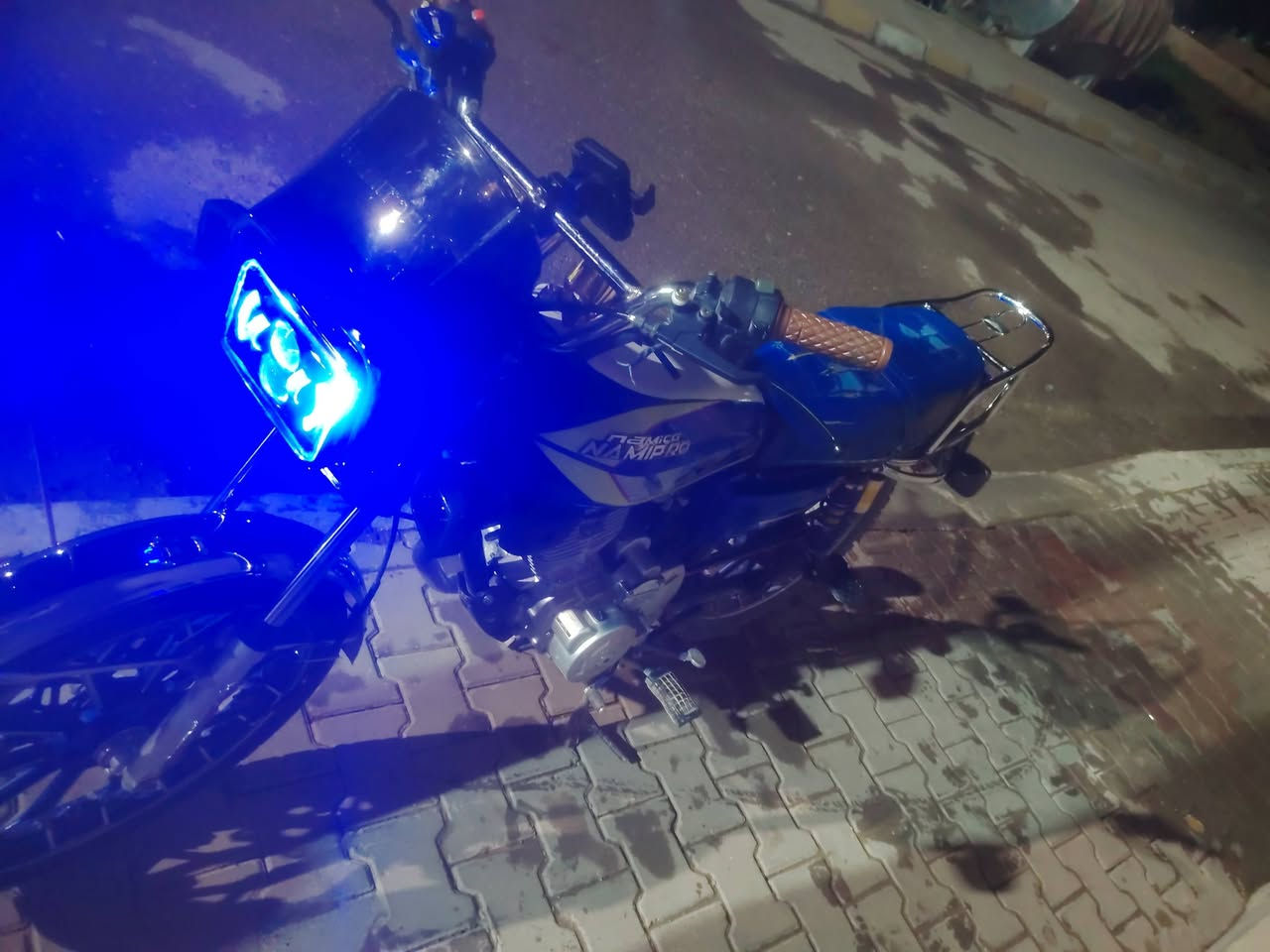 سلام عليكم دراجه نامه برو 25دراجه كفاله كهربائية محرك وكير وشاصي دراجه مابيه نقص شغل وطلع شعله ومعدل طيران مكان ديالئ دلي عباس سعر تصل ودلل ***********
