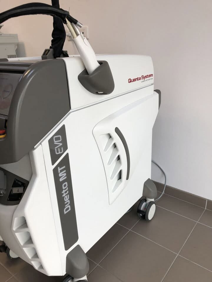 ✨ للبيع جهاز الليزر الاحترافي Duetto MT EVO ✨
🇮🇹 Quanta System – Italy

جهاز Duetto MT EVO الاحترافي، بتقنية الليزر المزدوجة، مناسب لمراكز وعيادات التجميل واستخدامات إزالة الشعر.

🔸 صناعة إيطالية من شركة Quanta System

🔸 تقنية مزدوجة Alexandrite + Nd:YAG

🔸 مناسب لمختلف أنواع البشرة وفق الإعدادات المناسبة

🔸 جهاز احترافي ومناسب للعمل داخل العيادات والمراكز

🔸 الجهاز بحالة ممتازة وجاهز للاستخدام

📍 الموقع: بغداد

💰 السعر: عند التواصل

📩 للاستفسار عن السعر والتفاصيل، التواصل ع الرقم ***********

نص مكتوب في الصور:
- www.globalfastertech.com