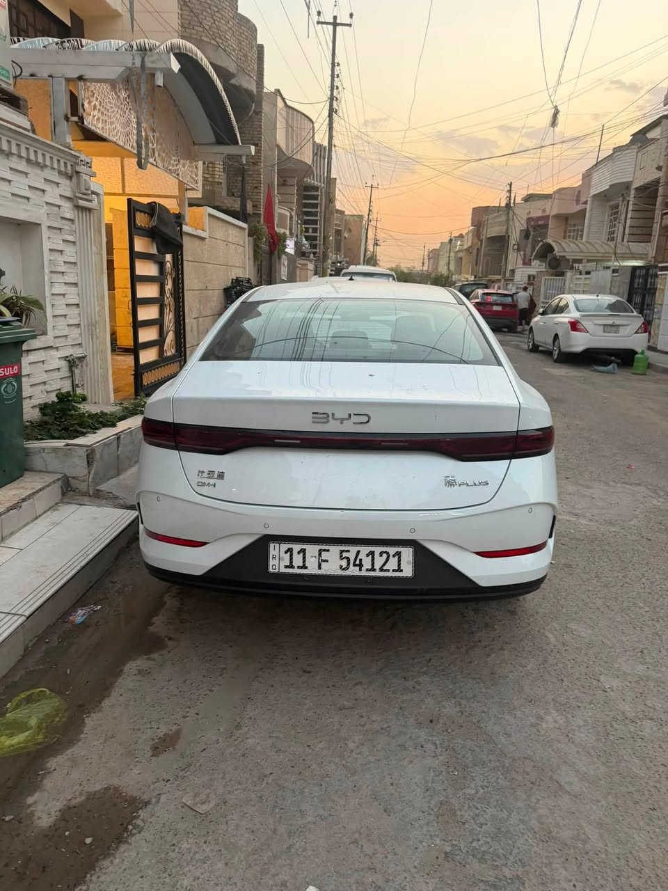 السلام عليكم
چن بلس للبيع مكفوله كفاله عامه 
غراض كامله بلاديه حتى الكاعيات
ماشيه ١٢ الف داخل زيتوني
مكاني بغداد الشعب
السعر ١٩ مليون
***********

