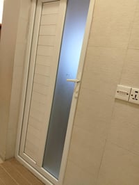 أغراض للبيع بسعر مناسب  بحاله جيده  عندي بردات سحب صغار وكبار  وبوب 3 ...