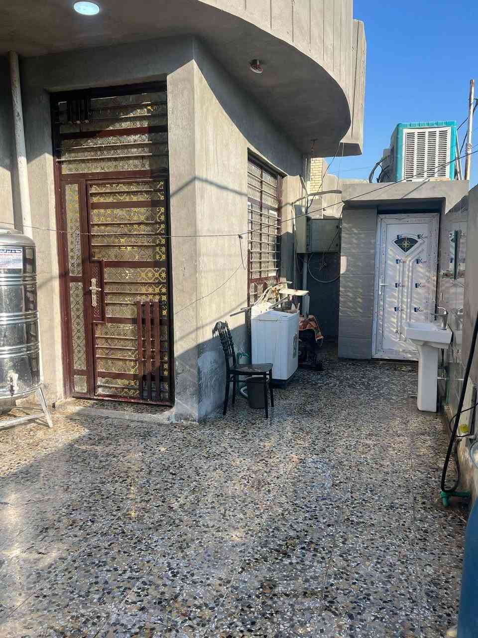 لبيع بيت 200متر بحي الاسراء الزرعي خدمات كاملة ماء مجاري كهرباء سند 25 لشراء اتصال ***********
