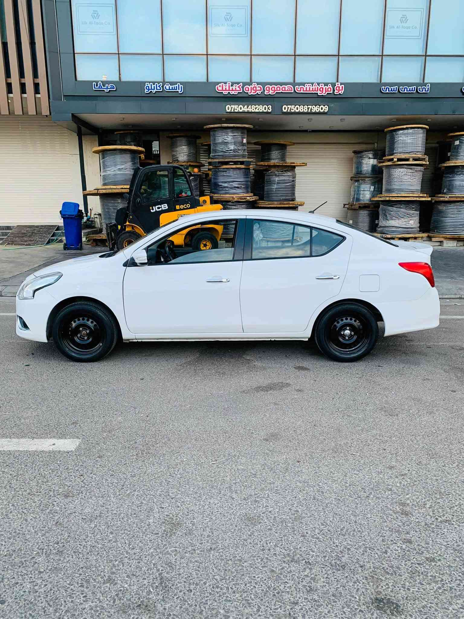 تێبینی ؟ 🚙🚗🚕
رەقەم سەنەوی فەحس هەزەی هەمووی تازەیە
گێر مەکینە تەقە و رەقەی هەمووی بەشەرتە
(48) هەزار km رۆیشتییە 🚗
سەیارەکە بێ سبوغە بالام شوخ توو قنجو قۆپو تعدیلی هەیە
ناو سندوقی گرتووە و سبوغی هەیە.
عنوانی سەیارە لە هەولێرە؟
سعری ( 103 ) $وەرەقە و مجال .
کۆرەک واطس اپ لەسەر رەقەمە .
0️⃣7️⃣5️⃣0️⃣  4️⃣8️⃣3️⃣  8️⃣6️⃣  0️⃣9️⃣

نص مكتوب في الصور:
- ***********