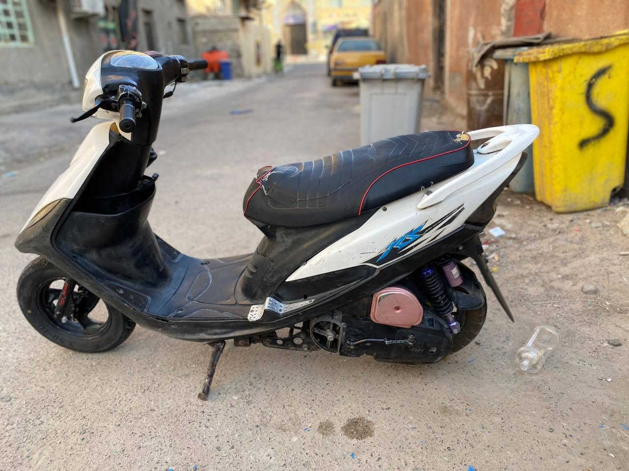 الوصف
سلام عليكم دراجة ماكس للبيع كفرات بلادي سوادات بلادي كله ختم واحد كزوز رياضي SC شلعة تخبل محرك يخبل ما مفتوحه السعر 650 وبيها مجال قليل مكاني الجمهورية شارع المكاتب رقمي***********
