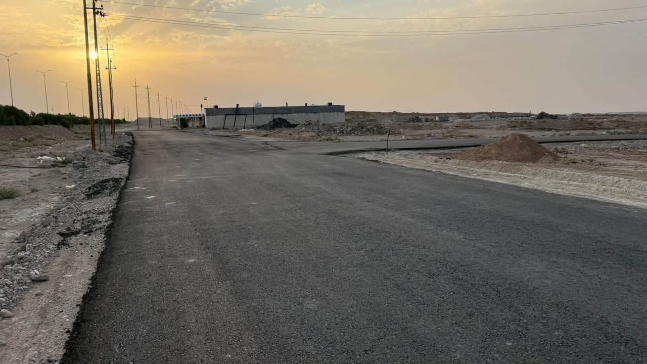 ثلاث قطع طابو • ٩٠٠م • ماء وكهرباء