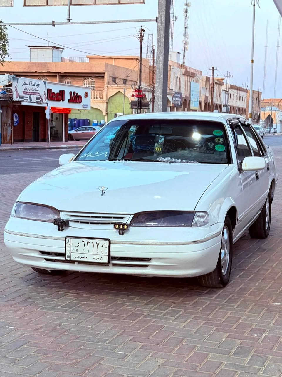 السلام وعليكم
دايو برنس موديل١٩٩٦ :::
الون ابيض ..... ... تحويل ثاني يوم
تبريد شغال ثلج... 🥶🥶🥶🥶
كير وتماتيك...  
محرك مفتوح .....
كير ومحرك حاويه جدد مكفولات
ماشالله بيه نعومه فول  
تخم تاير.
كهربائيات كله شغاله .... 
صدر خلفي أمامي جديد 
غرفتها جديده بطاين بوب جديده
الهاتف ***********
مكان تكريت 
السعر 39
