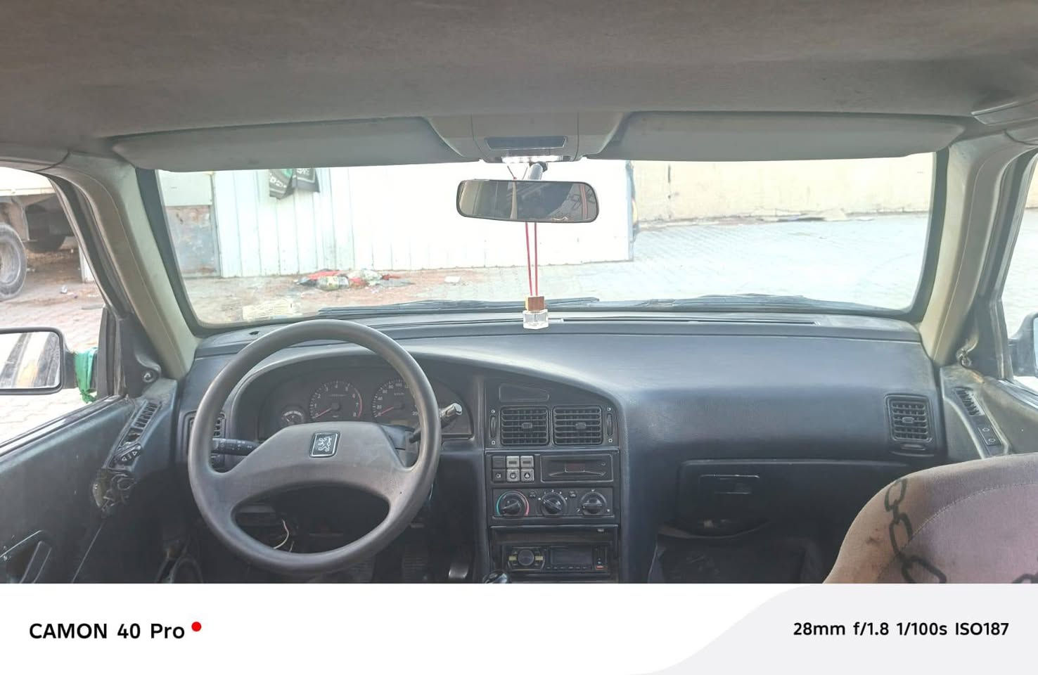 السعر((13)) وبيها مجال 

للاتصال«***********»» 

بيجو روى

.موديل((2009) رقم قادسية  الماني. 

كير مكينة  كله ((جديدد)) 
 حدادية نص. 

تخم تاير ستوني شاده. 

((تبريدد)) ثلج

تحويل مباشر.. 

مكان السياره نجف

ملاحضه اخوانن مكلف بلنشررر
