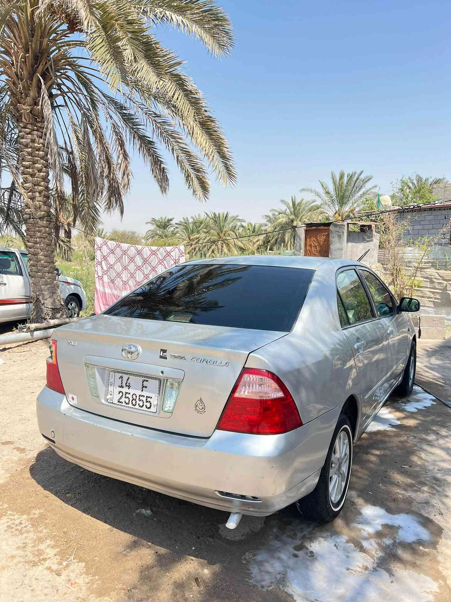 سلام وعليكم كورلا بكاتشو 2006  للبيع سياره جاهزه حداده تخم تاير صارله يومين من شاده تبريد شغال تدفئه  صبغ عام بيهه جاملغ امامي مصلح وشوي بجاملغ الخلفي موضح بصور سياره خير من الله مكينه وكير كفاله رادلهه ترتيب بصيط كلش مكاني بصره الهارثه السعر 70 وبيهه مجال بصيط ***********
