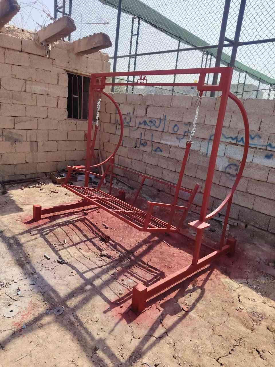 مرجوحه 3نفر
للبيع السعر 150 وبيها مجال 
دیالی بهرز
***********
