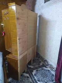 ميز مرايه لبيع شراي يتصل07821890045مكاني المشاهده